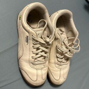 Puma Roma sneakers sz 3.5